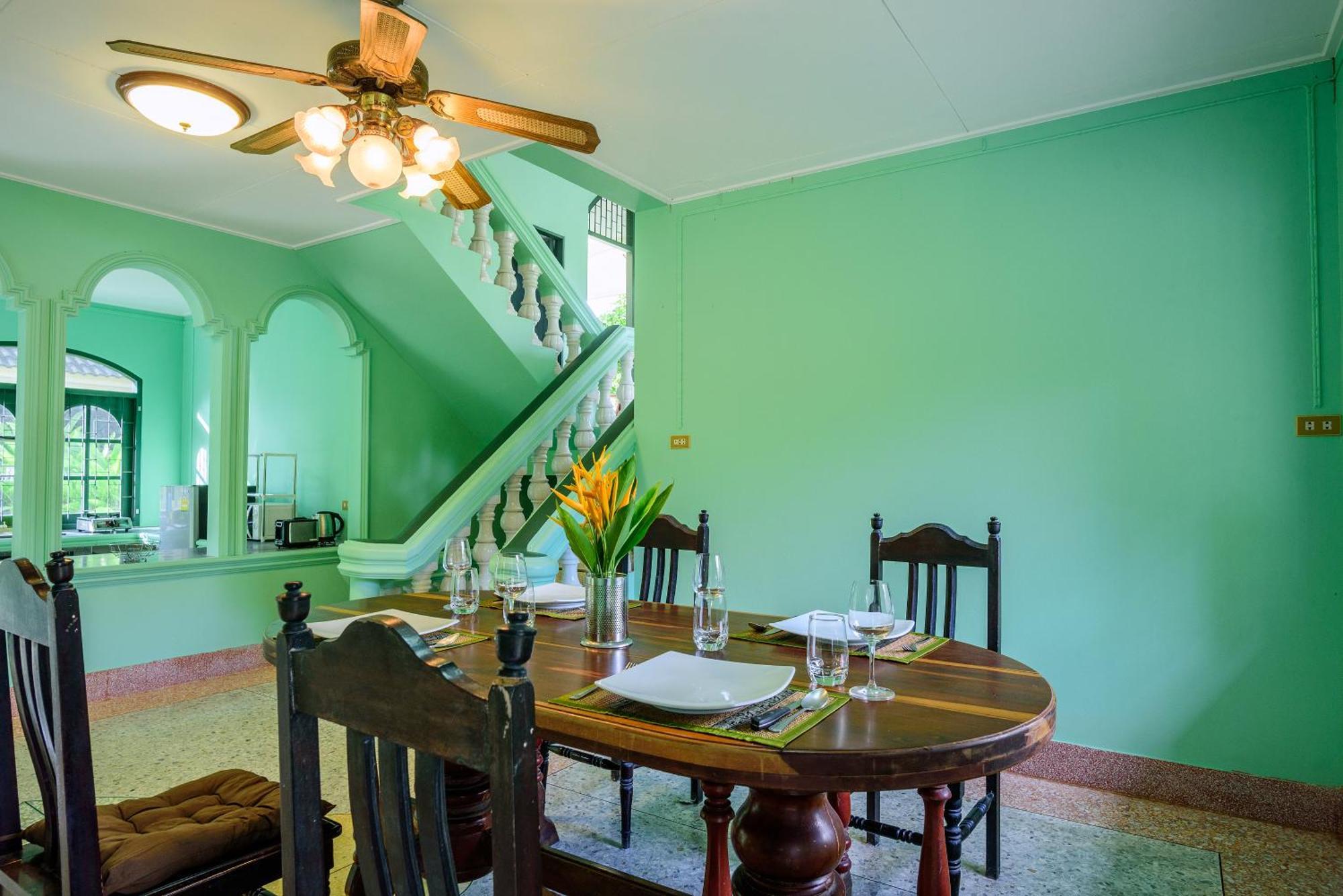 Villa Bann Mangkud Khaolak Khao Lak Habitación foto